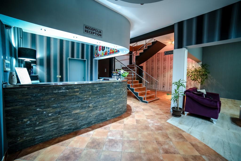 Garni Hotel Radovic Kragujevac Kültér fotó