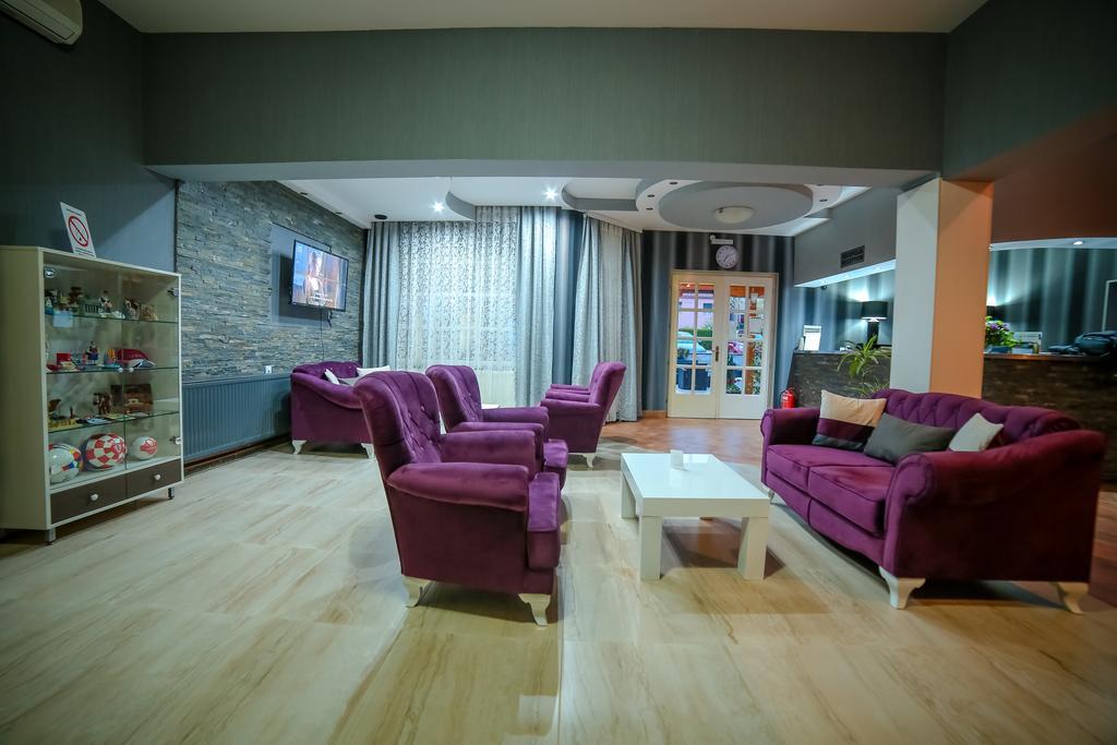 Garni Hotel Radovic Kragujevac Kültér fotó