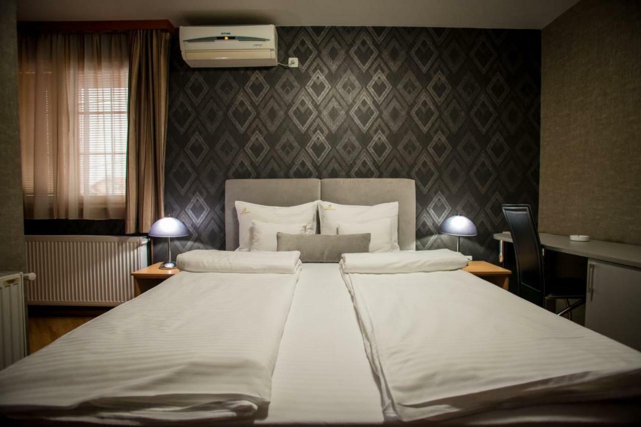Garni Hotel Radovic Kragujevac Kültér fotó
