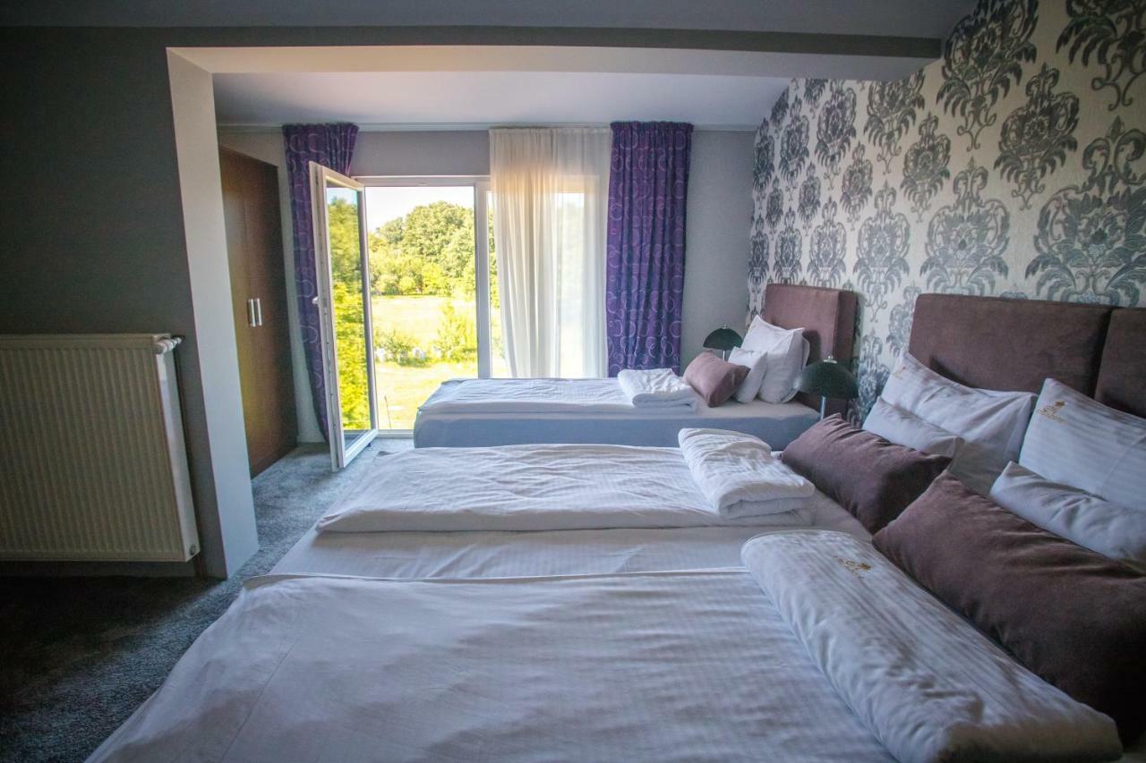 Garni Hotel Radovic Kragujevac Kültér fotó